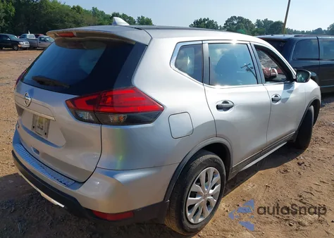 2017 Nissan Rogue S z USA, uszkodzony, nr VIN JN8AT2MT3HW402426